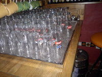 ociekacz barowy na szklanki i kufle ze zdjecia wyej 90cm x 65cm